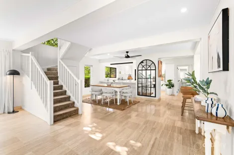 Property photo of 329 Ashmore Road Benowa QLD 4217