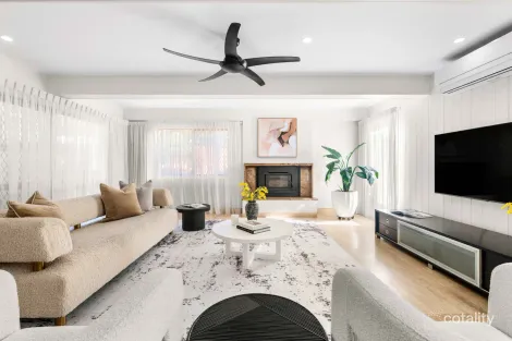 Property photo of 329 Ashmore Road Benowa QLD 4217