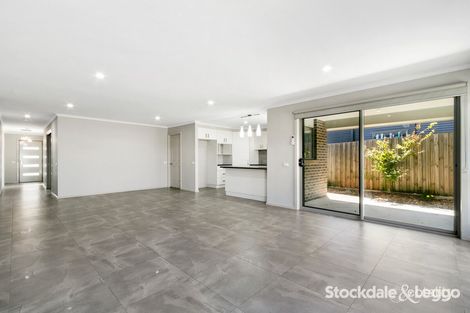 Property photo of 10 Albert Street Yinnar VIC 3869