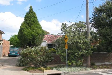 Property photo of 9 Roland Avenue Strathmore VIC 3041