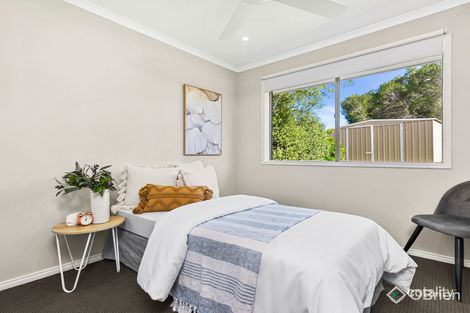 Property photo of 2/15 Coimadai Court Mornington VIC 3931