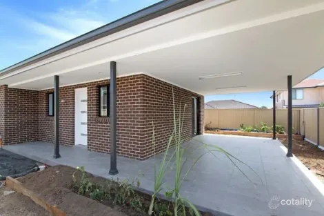 54-54a Lenton Cres, Oakhurst, NSW 2761