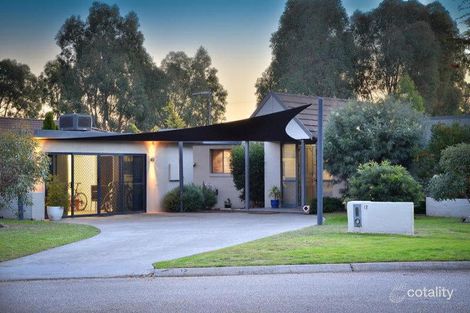 12 Doongan Pl, West Albury, NSW 2640