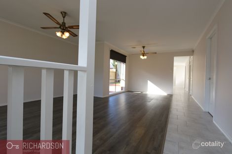 Property photo of 30 Rutman Close Werribee VIC 3030
