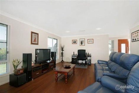 Property photo of 11 Honeyeater Drive Highfields QLD 4352