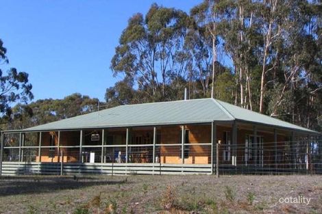 195 Callaghans Lane, Gordon, VIC 3345