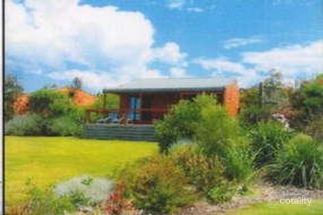 Property photo of 10 Iluka Close Yanakie VIC 3960