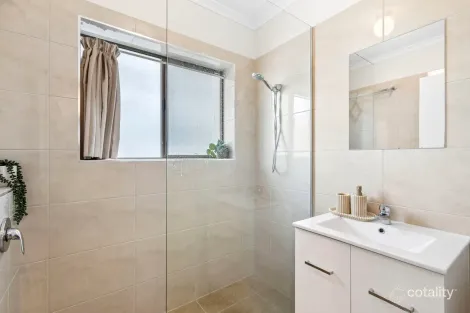 Property photo of 6/17 Dingle Avenue Kings Beach QLD 4551