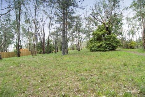 Property photo of 33 Francis Crescent Mount Evelyn VIC 3796