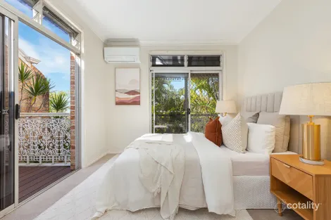 Property photo of 2/55 Kadumba Street Yeronga QLD 4104