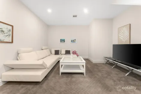 Property photo of 52 Tower Road Balwyn North VIC 3104