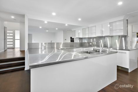 Property photo of 5 Hermitage Crescent Thornlands QLD 4164