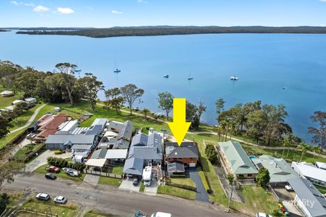 121 Griffith St, Mannering Park, NSW 2259