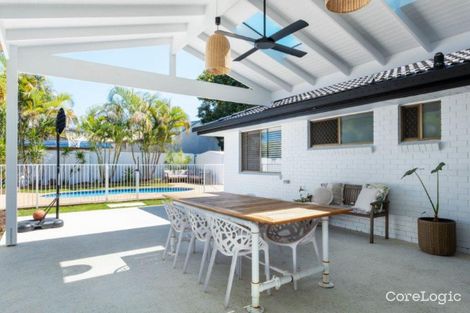 Property photo of 10 Grebe Place Burleigh Waters QLD 4220