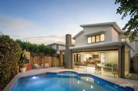 Property photo of 11 Jarrott Street Chelmer QLD 4068