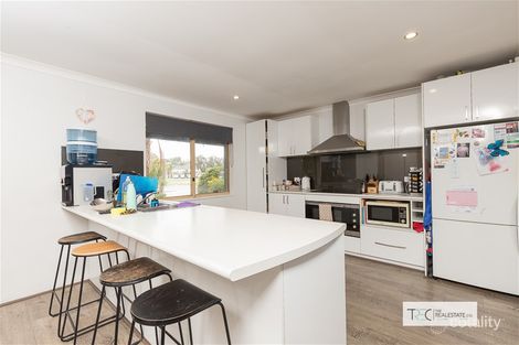 Property photo of 5 Camarri Way South Yunderup WA 6208