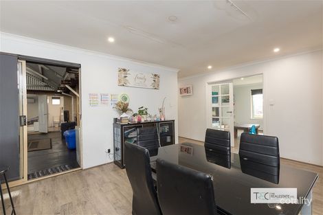 Property photo of 5 Camarri Way South Yunderup WA 6208