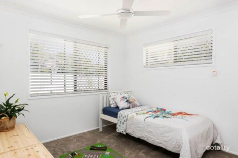 Property photo of 10 Grebe Place Burleigh Waters QLD 4220