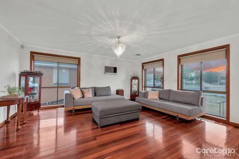 Property photo of 37 Centenary Drive Mill Park VIC 3082