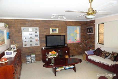 Property photo of 1/44 Sayre Crescent Boyne Island QLD 4680