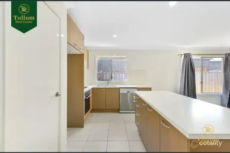Property photo of 65 Brocker Street Clyde North VIC 3978