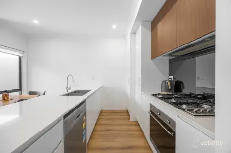 Property photo of 57 Kavanagh Crescent Keilor Downs VIC 3038