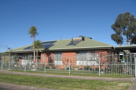 Property photo of 1 Amstel Court Meadow Heights VIC 3048