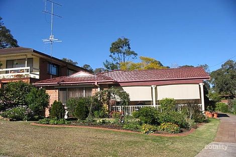 5 Halcyon St, Mannering Park, NSW 2259