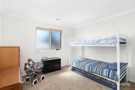 Property photo of 81 Rossack Drive Grovedale VIC 3216