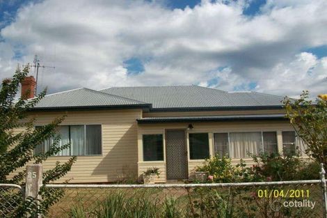 25 Thornton St, Wellington, NSW 2820