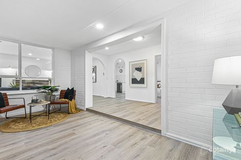 Property photo of 6 Devon Drive Springvale South VIC 3172