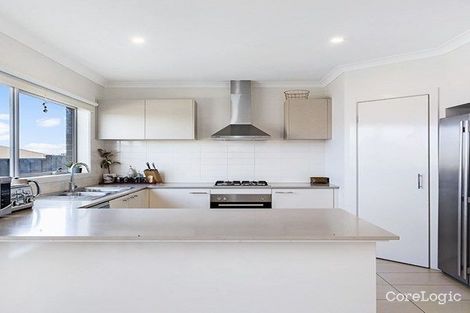 Property photo of 100 Dwyer Street Kalkallo VIC 3064