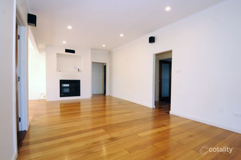 Property photo of 11 Wynnstay Road Seaford VIC 3198