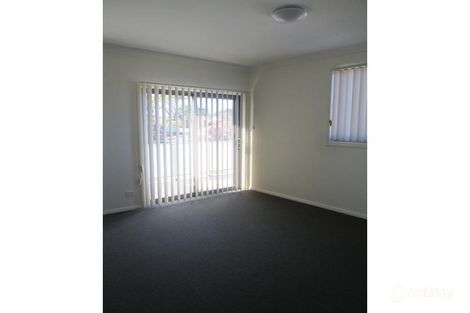 Property photo of 13/6 Victory Parade Wallsend NSW 2287