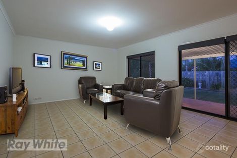 Property photo of 17 Kimbolton Drive Redland Bay QLD 4165