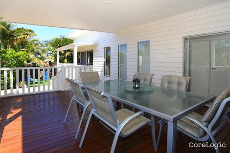 Property photo of 12 First Avenue Labrador QLD 4215