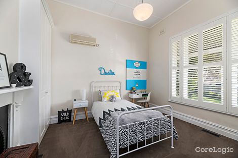 Property photo of 16 Napier Crescent Essendon VIC 3040