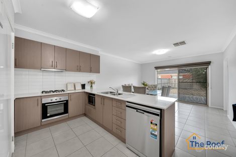 Property photo of 294 Davis Road Tarneit VIC 3029