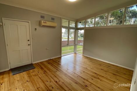 Property photo of 18 Manila Road Lethbridge Park NSW 2770