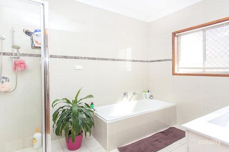 Property photo of 51 Oramzi Road Girraween NSW 2145