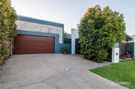 Property photo of 17 Rosemoor Court Glenella QLD 4740