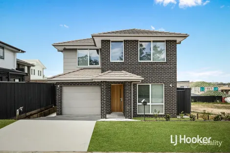 16 Inverell St, Rouse Hill, NSW 2155