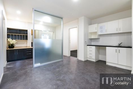 26 Surrey Rd, Keswick, SA 5035