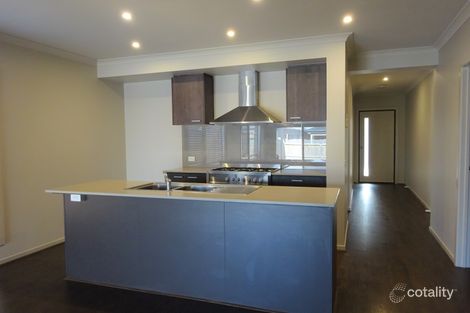 Property photo of 7 Nebula Crescent Mickleham VIC 3064