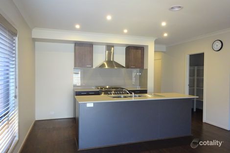 Property photo of 7 Nebula Crescent Mickleham VIC 3064