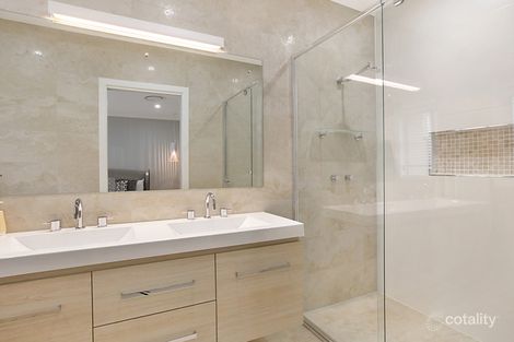 11 Burlington Cl, Cameron Park, NSW 2285