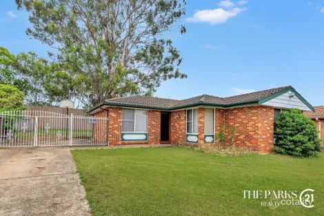 Property photo of 43 Glen Elgin Crescent Edensor Park NSW 2176