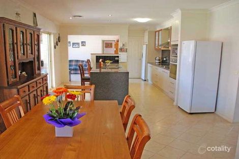 Property photo of 9 Exeter Place Strathfieldsaye VIC 3551