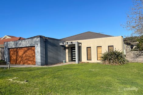 97 Scenic Dr, Beaconsfield, VIC 3807