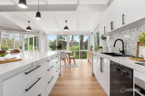 Property photo of 2 Rustic Rise Croydon North VIC 3136